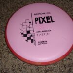 axiom electron soft pixel pink puttter
